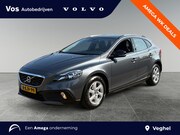 Volvo V40 Cross Country - 1.6 T4 Momentum | Panoramadak | Trekhaak afneembaar | Dealer