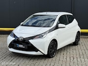 Toyota Aygo - 1.0 VVT-i x-play AIRCO | BLUETOOTH | TOPSTAAT |