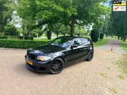 BMW 1-serie - 116i Business Line M-Sport+ | Luxe! | Sport uitlaat