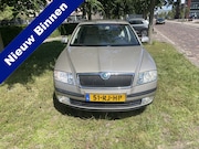 Skoda Octavia - 1.6 Elegance 1.6 75kw climaat zie foto’s