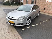 Opel Vectra - 2.2-16V Sport