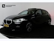 BMW 1-serie - 118i Executive Edition (PANORAMADAK, STOELVERWARMING, TREKHA