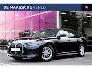 BMW i4 - eDrive40 / Achteruitrijcamera / Cruise Control / L