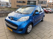 Peugeot 107 - 1.0-12V Millesim 200 | | Airco | NAP