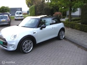 MINI One - 1.5d bj 2015 96388 km nap boekjes sleutels kompleet