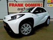 Toyota Aygo X - 1.0 VVT-i S-CVT 72PK Play + Keyless|Stoelverw.|LED|Camera|Cl