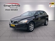 Volvo XC60 - 2.0T Momentum-NAVI-STOELVERW-AUTOMAAT
