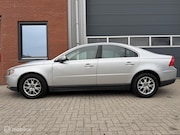 Volvo S80 - 2.5T Geartronic Kinetic - dealer onderh. - nw. APK