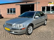 Volvo S40 - 1.8 // 180.000 km NAP // APK 28-7-2027