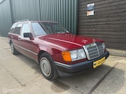 Mercedes-Benz 200-serie - 200-500 Combi TD