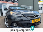 Opel Astra - GTC 1.6 Turbo Sport met leer en parkeersensoren en navigatie