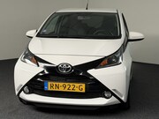 Toyota Aygo - 1.0 VVT-i x-joy Automaat Climate Contr./ Camera / Carplay /
