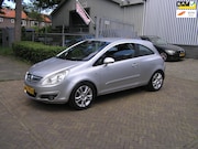 Opel Corsa - 1.4-16V Sport nap pas airco