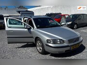 Volvo V70 - AUTOMAAT 2.4 Comfort Line