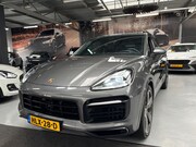Porsche Cayenne - 3.0 E-Hybrid / Panorama / Sport