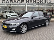 BMW 3-serie - 330e | Trekhaak wegklapbaar | Nieuwe banden | Climate | CC |