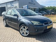 Ford Focus - 1.6-16V Futura Cruise Clima Elektr Ramen