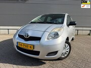 Toyota Yaris - 1.0 VVTi Acces
