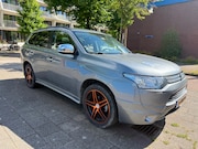 Mitsubishi Outlander - 2.0 PHEV Instyle+