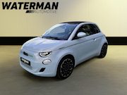Fiat 500E CABRIO - LA PRIMA BY BOCELLI 42KWH Soh 94% VOLL OPTIES JBL/KEYLESS/ST