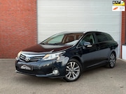 Toyota Avensis - 1.8 VVTi Dynamic Business| AUTOMAAT| NAVI| TREKHAAK