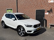 Volvo XC40 - 1.5 T3 Momentum Stuurverwarming, stoelverwarming, pdc, Lm ve