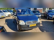 Opel Agila - 1.0-12V Sportschool nodig (geen stuurbekrachtiging) en asbak