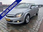 Opel Astra - TwinTop 1.8 Temptation leer airco nwe apk keurige auto