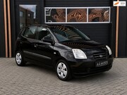 Kia Picanto - 1.1 CRDI / STOELVERWARMING