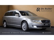 Volvo V70 - 2.0 T5 Summum