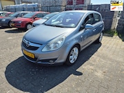 Opel Corsa - 1.4-16V Cosmo