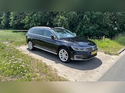 Volkswagen Passat - 1.4 TSI GTE Connected Series Plus