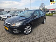 Ford Focus - 1.6 Ghia/CRUIS CONTROL/PARKSENSOR