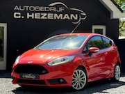 Ford Fiesta - 1.6 ST2 183PK 1e eigenaar DealerOH Recaro Navigatie LED LEDE