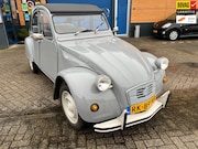 Citroën 2 CV - 2CV6 Special in goede staat een zij kant wat aandacht puntje
