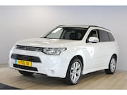 Mitsubishi Outlander - 2.0 PHEV Instyle | Schuif- kanteldak | Trekhaak | Camera
