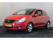Opel Corsa - 1.4-16V Color Edition