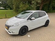 Peugeot 208 - 1.2 Vti Style Style
