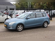 Hyundai i30 - 1.6i Dynamic, Airco, Trekhaak