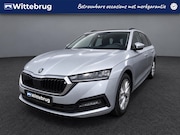 Skoda Octavia - Combi 1.0 TSI Business Edition Navigatie / Parkeersensoren /