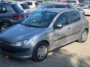 Peugeot 206 - 1.4 Gentry Clima Goed Rijdende Nette Auto Betrouwbaar