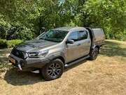 Toyota HiLux - 2.8 D-4D TD 4X4 5 PERS VAN MULTI CARGO CUSTOM EDIT