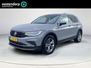 Volkswagen Tiguan - 1.5 TSI Elegance Automaat | GEEN AFLEVERKOSTEN | Apple Carpl
