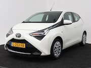 Toyota Aygo - 1.0 VVT-i x-play | Apple CarPlay / Android Auto (Navigatie)