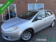 Fiat Bravo - 1.4 T-Jet Corporate / RIJDT GOED / AIRCO / CRUISE / C