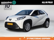 Toyota Aygo X - 1.0 VVT-i MT Play | Apple CarPlay | Parkeercamera | Rijklaar