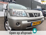 Nissan X-Trail - 2.0 Columbia 2wd met trekhaak en achteruitrijcamera en cruis
