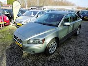 Volvo S40 - 1.8 Edition II cruise control, Trekhaak, Apk 18-10-2027