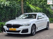 BMW 5-serie - Touring 530e M Sport LED CarPlay Elek. Stoelen 100% dealer o