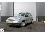 Ford Fiesta - 1.25-16V|Nieuw APK|Trekhaak|Beurt gehad|